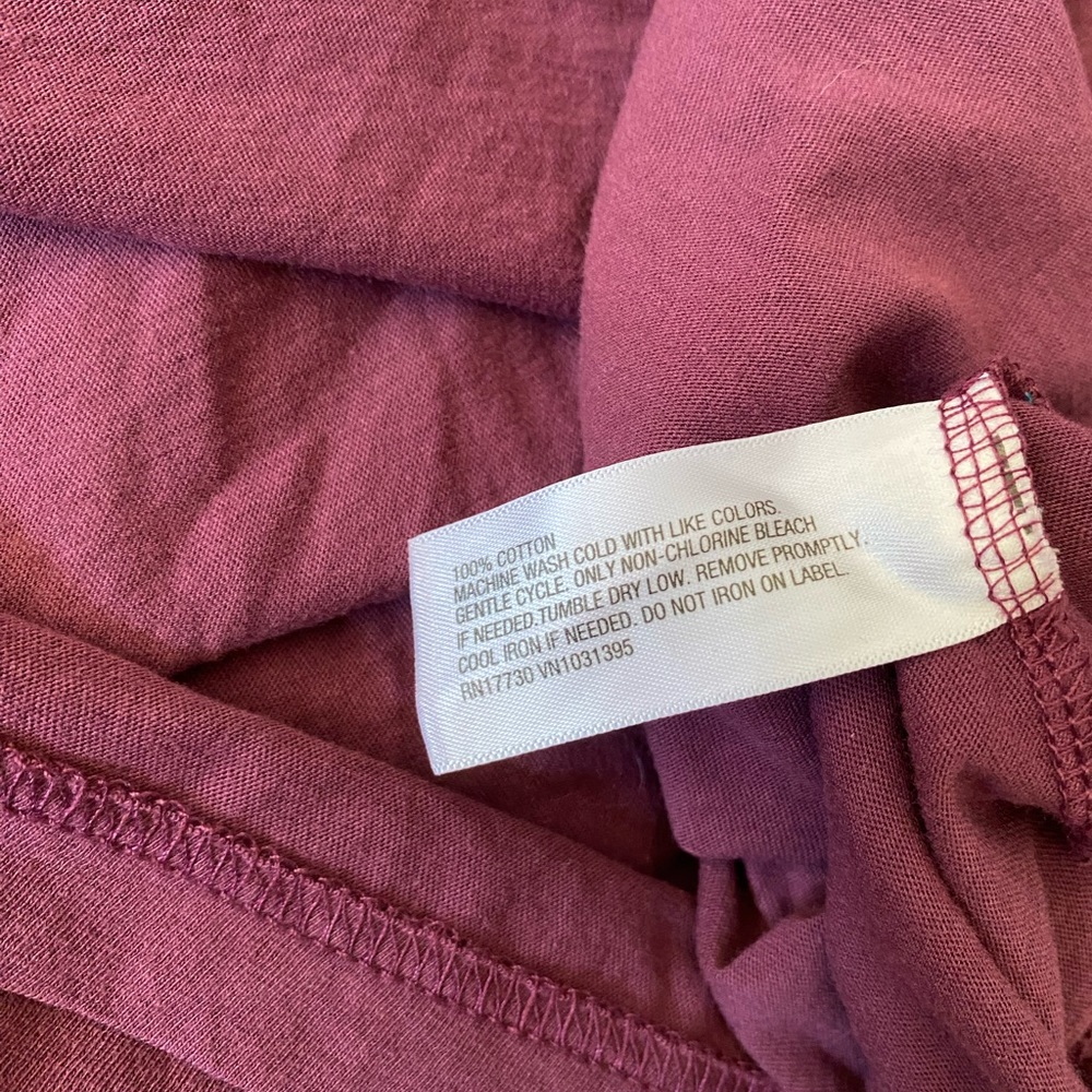 Target’s Universal Thread Crop Top - Picture 3 of 3